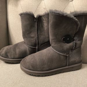 Grey Bailey Button Uggs
